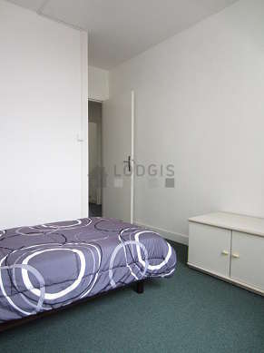 Bedroom for 1 persons equipped with 1 bed(s) of 90cm