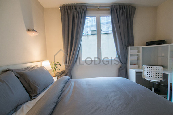 Chambre très calme pour 2 personnes équipée de 1 lit(s) de 160cm