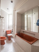Apartment Paris 5° - Bathroom