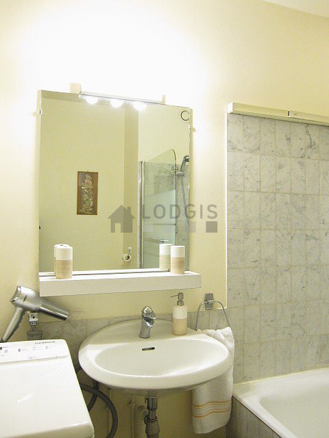 Apartment Paris 4° - 