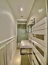 Apartment Paris 17° - Bathroom