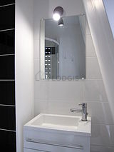 Apartment Paris 18° - Bathroom