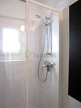 Apartment Paris 17° - Bathroom