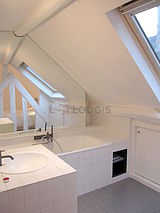 Apartment Paris 6° - Bathroom