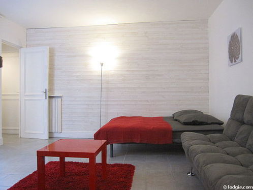 Very quiet living room furnished with 1 sofabed(s) of 140cm, 1 bed(s) of 140cm, tv, wardrobe