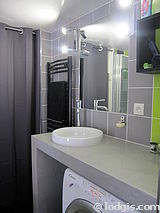 双层公寓 巴黎19区 - 浴室