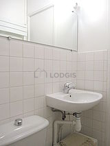Apartment Paris 10° - Bathroom