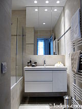 Appartement Paris 9° - Salle de bain
