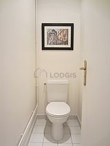 Appartement Paris 8° - WC