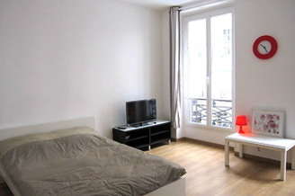 Studio meublé n°10313825 35 m² Le Marais 1 400 € /mois 1 300 € /mois Disponible à partir du 01-11-2026 Paris 3°
