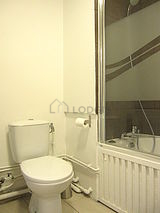 Apartment Paris 19° - Bathroom