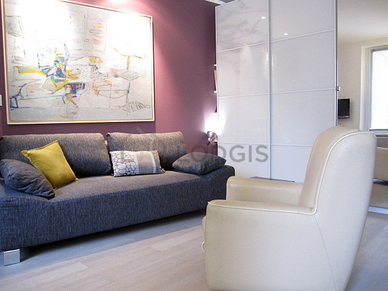 Very quiet living room furnished with 1 sofabed(s) of 140cm, tv, 1 armchair(s), 2 chair(s)
