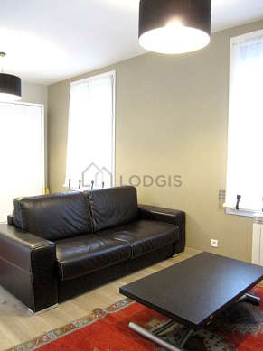 Very quiet living room furnished with 1 murphy bed(s) of 140cm, 1 sofabed(s) of 140cm, tv, dvd player