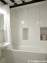 Apartment Paris 5° - Bathroom