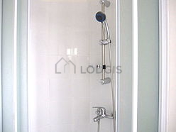 Apartment Paris 18° - Bathroom