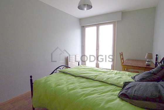 Bright bedroom equipped with desk, wardrobe, cupboard, 1 chair(s)