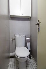 Apartment Ivry-Sur-Seine - Toilet
