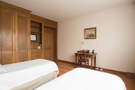 Chambre très calme pour 2 personnes équipée de 2 lit(s) de 90cm