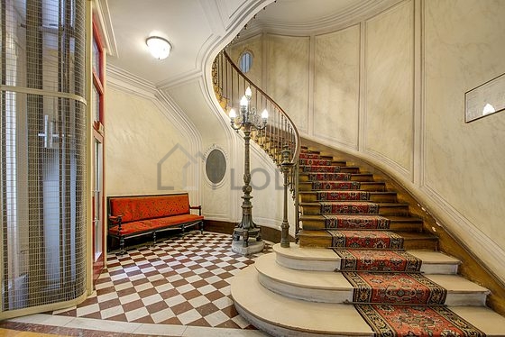 Appartement Paris 8° - 