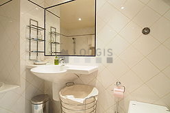 双层公寓 巴黎5区 - 浴室