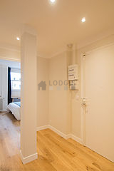 Apartment Paris 19° - Entrance