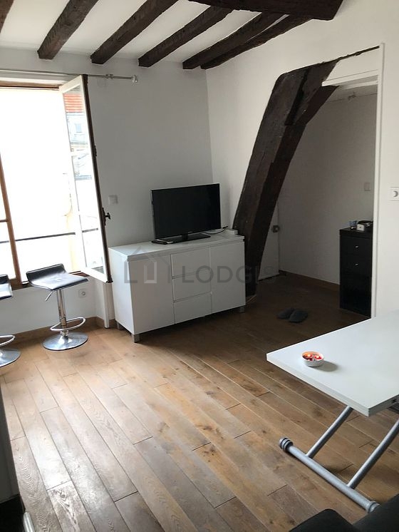 Apartment Paris 4° - 