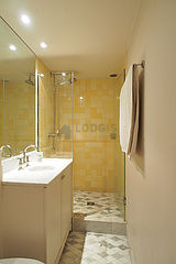 Appartement Paris 7° - Salle de bain