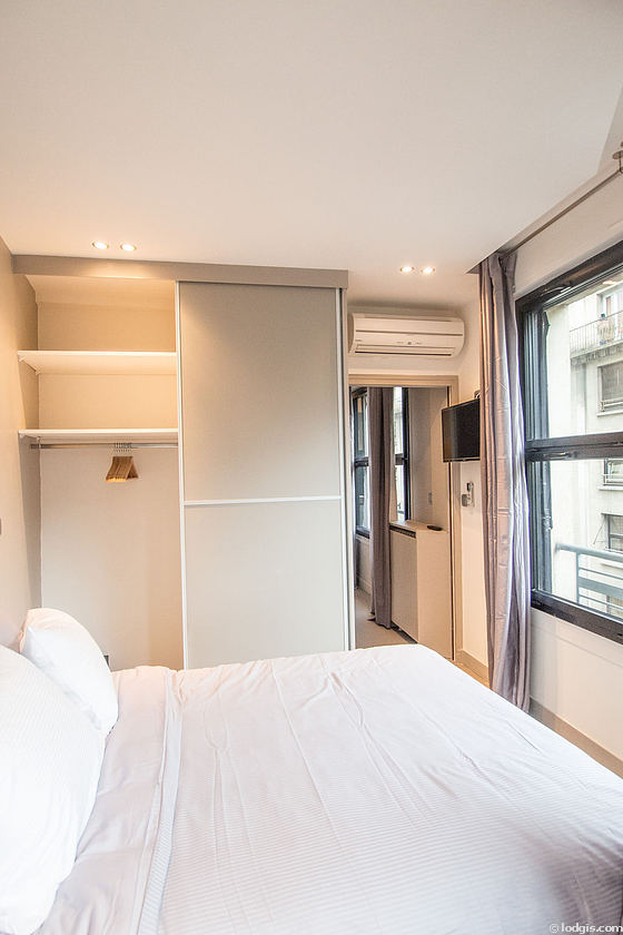 Appartement Paris 8° - 