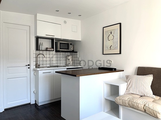 Beautiful kitchen with linoleum floor