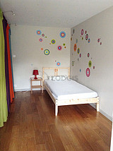 Duplex Bagnolet - Bedroom 2