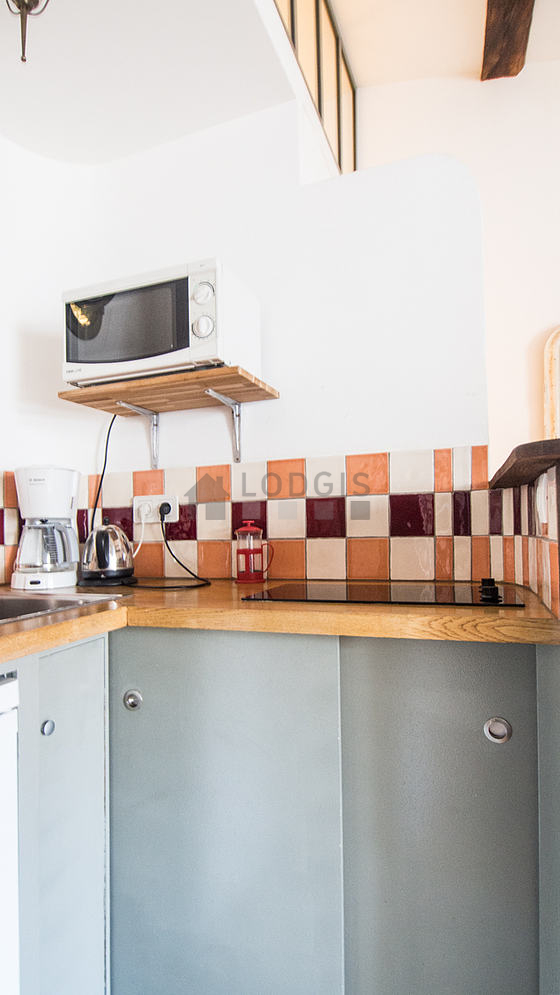 Bright kitchen