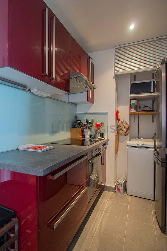 Great kitchen with tile floor