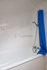 Triplex Paris 3° - Salle de bain 2