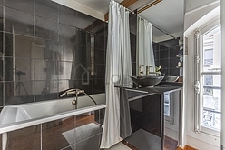 Appartement Paris 1° - Salle de bain