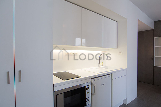Bright kitchen