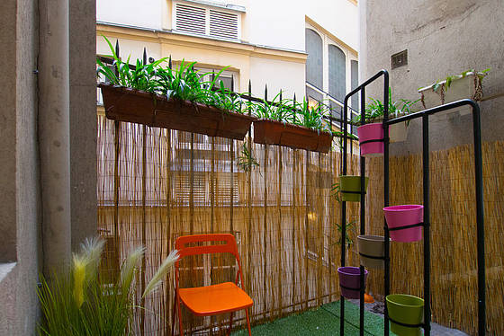 Balcony with view on courtyard