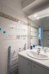 Apartment Paris 11° - Bathroom