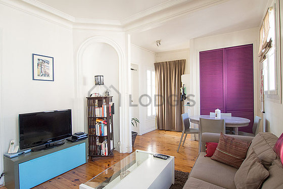 Very bright living room