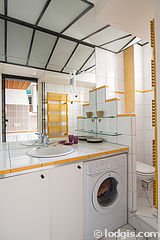 Apartment Paris 11° - Bathroom