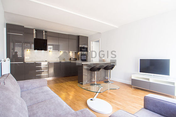 Magnifique séjour calme et très lumineux d'un appartement à Paris