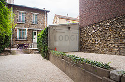 House Courbevoie - Yard