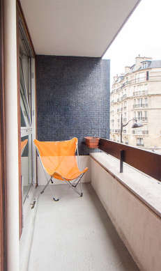 Terrasse équipée de 1 fauteuil(s)