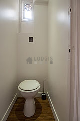 Apartamento Paris 4° - Sanitários 