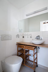 Apartment Paris 3° - Bathroom