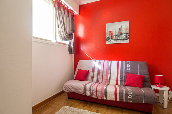 Very quiet living room furnished with 1 sofabed(s) of 140cm, tv, hi-fi stereo, 2 chair(s)