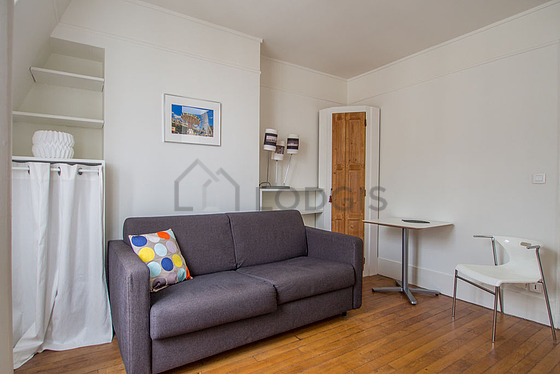 Very quiet living room furnished with 1 sofabed(s) of 140cm, tv, wardrobe, 2 chair(s)