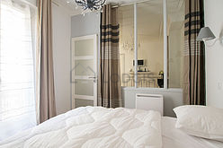 Apartment Paris 9° - Bedroom 