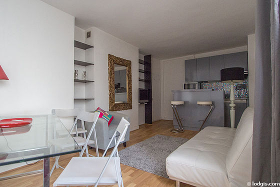 Very quiet living room furnished with 1 sofabed(s) of 130cm, tv, 1 armchair(s), 4 chair(s)