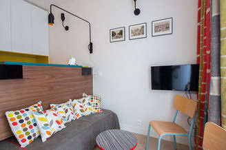 Louvre パリ Paris 1° ワンルーム