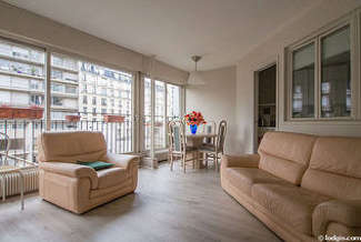 Nation Paris 11° 1 Schlafzimmer Wohnung